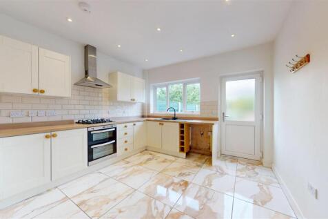 Hereford Road 79 Kitchen.jpg