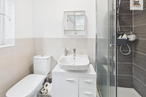 CAM04261G0-PR0107...