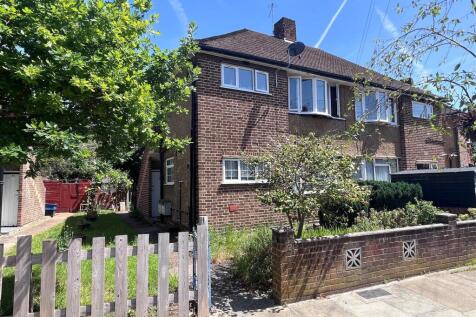 26 Bramley Close May 26.jpg