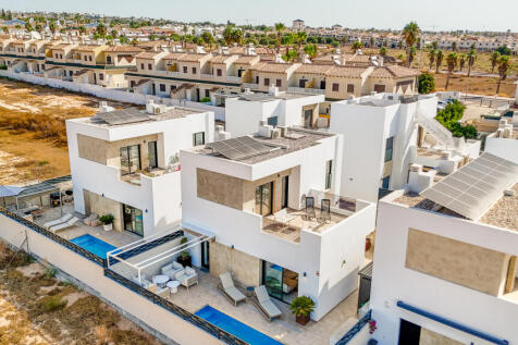 Modern 3 bed Villa with Pool Ciudad Quesada