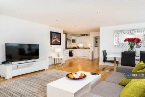 Large Open Plan Living Area 