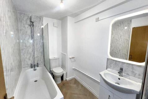 Kersal Way, Tilehurst Court Kersal Way, M7 photo 4