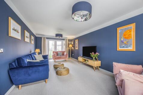 4 West Brook View, Emsworth-PorticoMarketing-SoldB