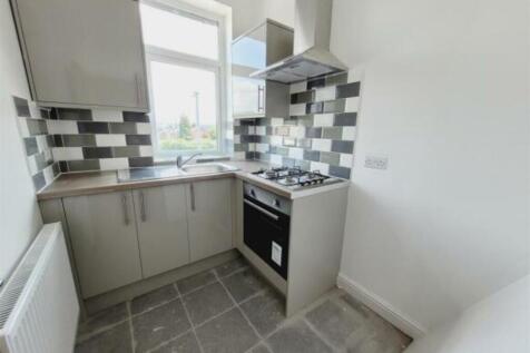 Bradford Road, Fartown photo 4