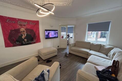 Rolleston Drive, Nottingham photo 4
