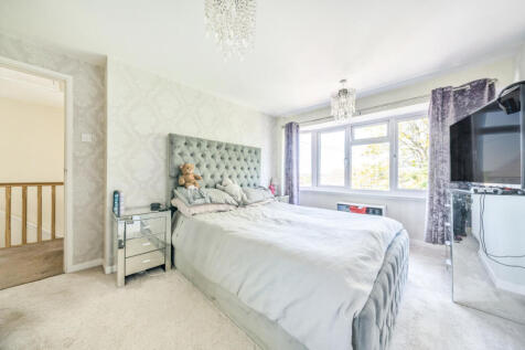 4-681decf5a0417-1...