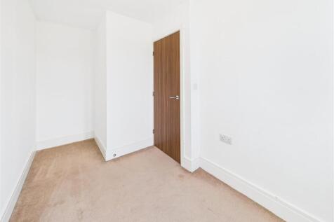 Parkland View, Huthwaite, Sutton-In-Ashfield photo 3
