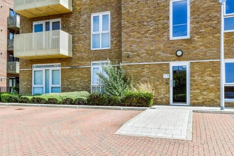 Driveway/Parking