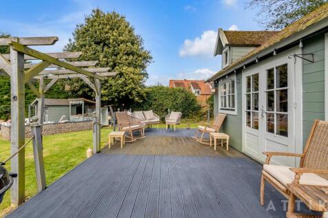 The White House The Street Westleton IP17 3AD (75)