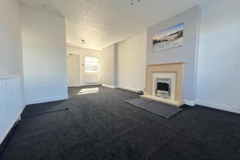Living room .jpeg