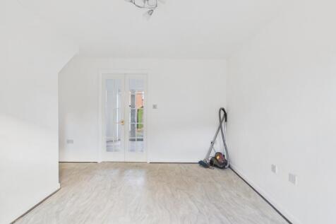 Keats Close, Downham Market, Norfolk,  PE38 9TT photo 4