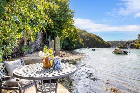 A10 - 1 Noss Mayo Noss Mayo - 250725