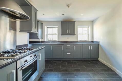 Rhodes Court, Leeds photo 3