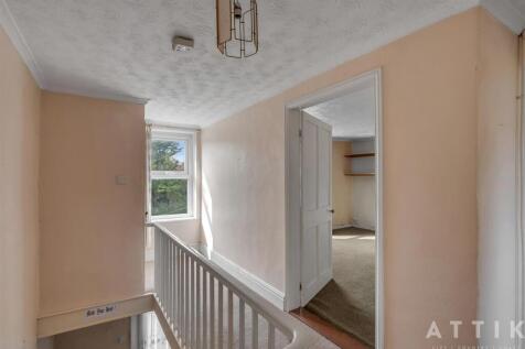 28 Norwich Road Halesworth IP19 8BX (12).jpg