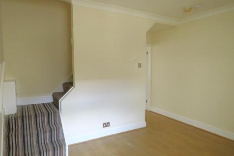 Benson Road, Grays, Essex, RM17 photo 5
