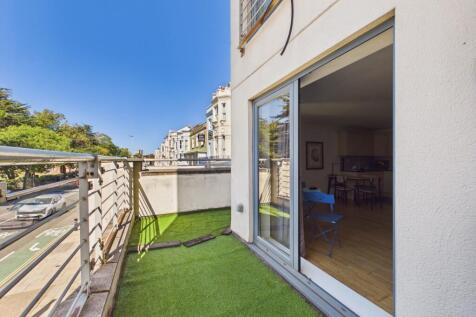 The Horseshoe Apartments, Kings Road photo 3