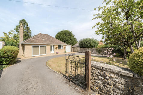 Swindon, SN26 - property photo