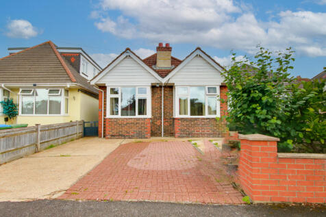 Southampton, SO19 - property photo