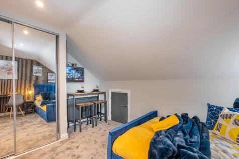 Studio 6, 2 Newhall Street, Swindon, Wiltshire, SN1 photo 4