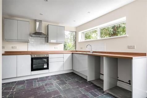 3-bed detached on Hodgetts Lane, Burton Green, Kenilworth, Warwickshire, CV8, £1,850/mo