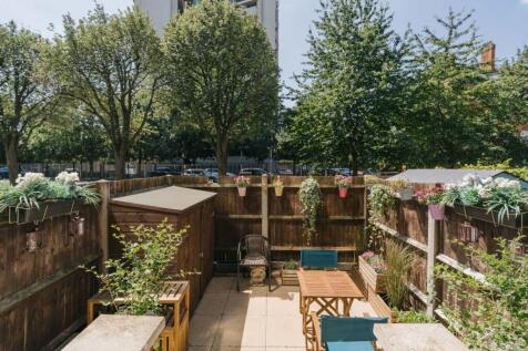 Lysander House E2