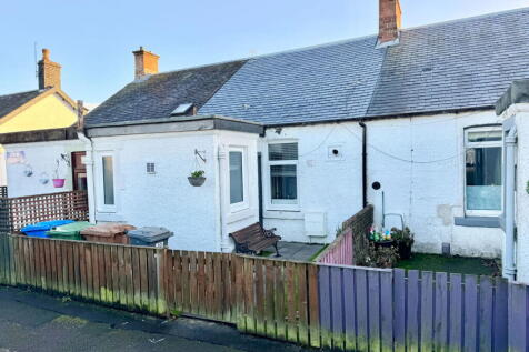 Broxburn, EH52 - property photo