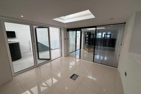 Photo 16-10-2025, 12 49 04.jpg