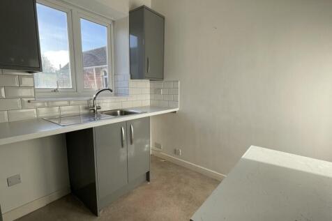 Stallard Street, Trowbridge photo 3