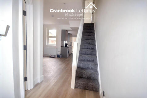 5 bed terraced house to rent Beresford Road, Lond