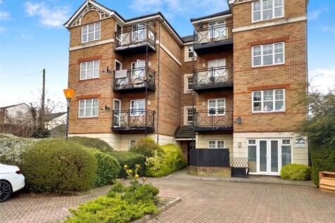 2-bed flat on Bedford Road, Reading, Berkshire, RG1, £1,400/mo