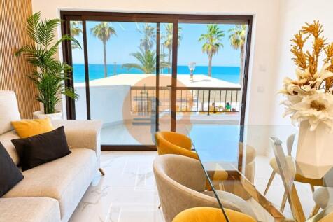Living room #t3 #Quarteira #vistamar #praia #estacionamento #casasdosotavento