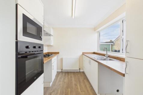 Kitchen: