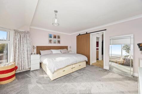 Ring Road, 5-013.JPG