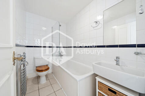 41A Woodland Gard...