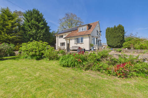 Front Aspect and Garden