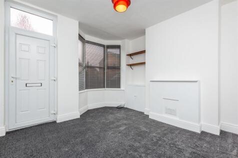 33 Sleaford Rd, Newark, NG24 1NF-3.jpg