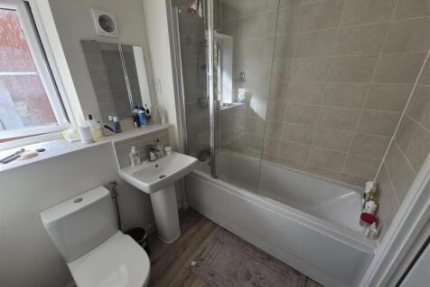 Tawny Grove, Canley, Coventry photo 4