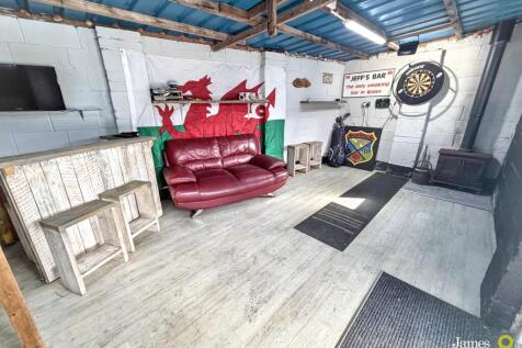ManCave1