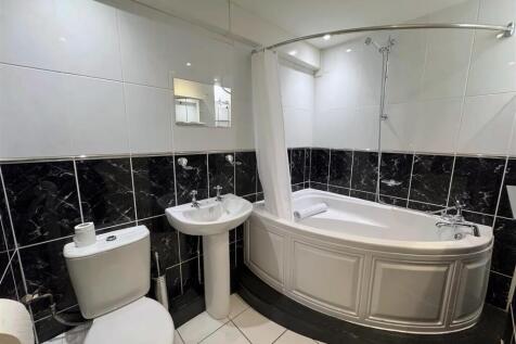 Crescent Tower, Brindley Drive, Birmingham photo 5