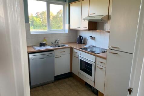 Chiltern Way, Northampton photo 5