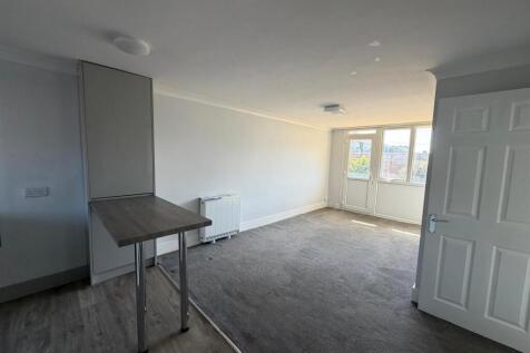 Kitchen / Lounge Diner