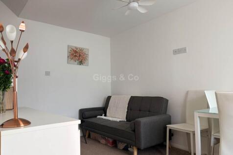 Beaver Close, St Neots photo 3