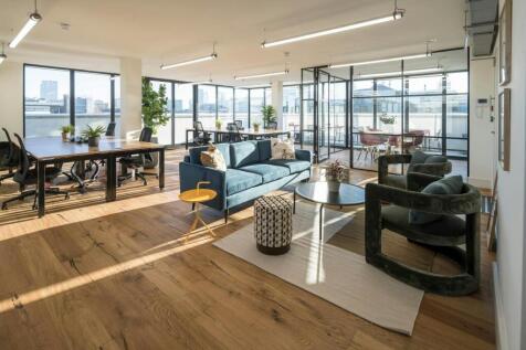 Office Space / Breakout Area