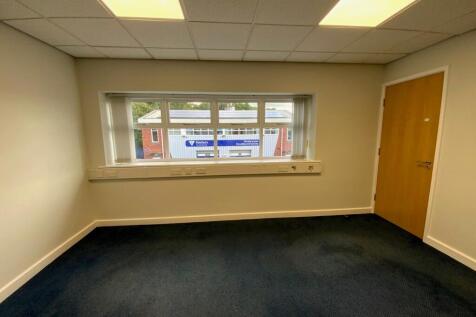 Serviced Office to rent Image 3