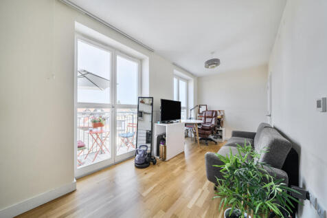 1340188-15-689f73...