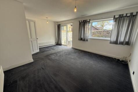 Lounge Leading to Rear Garden