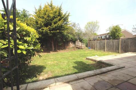 Alton Gardens, Southend-on-Sea, Essex, SS2 photo 4