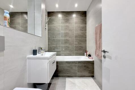 Kent House photo 5