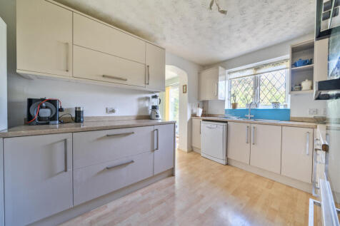 1355503-9-68c8277...