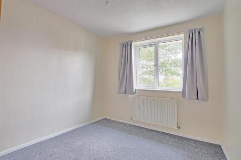 Bedroom two.jpg